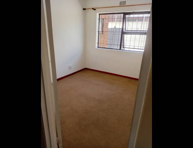 3 bed property to rent in KUILS RIVER